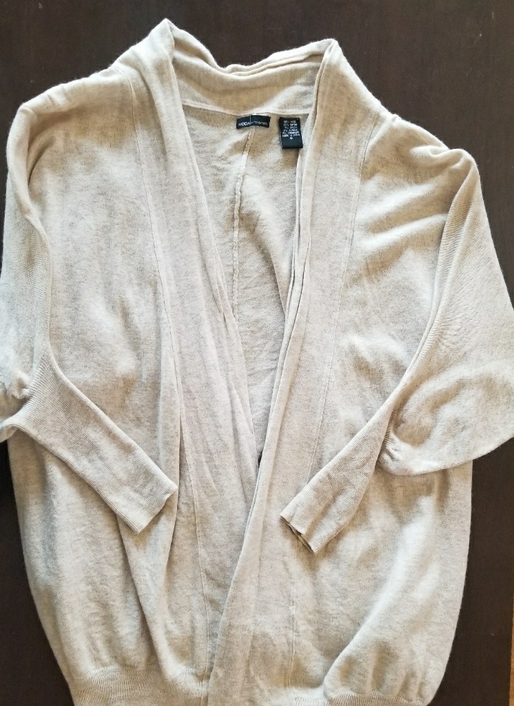 Cream cardigan size small super comfy